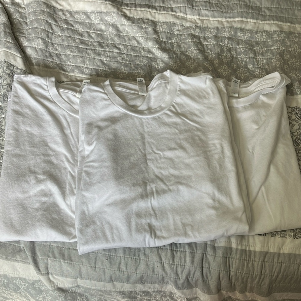3 Next Level Apparel White Short Sleeve Crew Neck Tee - Picture 2 of 5